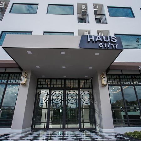Haus Hotel Udonthani Экстерьер фото