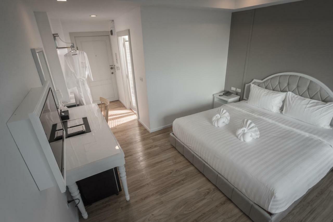 Haus Hotel Udonthani Экстерьер фото