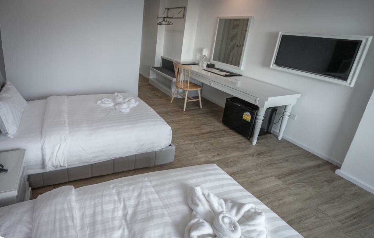 Haus Hotel Udonthani Экстерьер фото